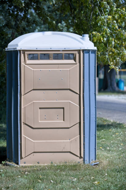 Best Portable toilet rental cost  in Las Palmas Ii, TX